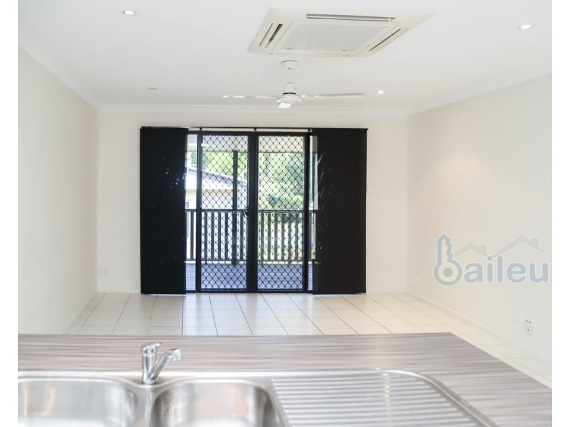 2/36 Hucker Street, Mackay QLD 4740