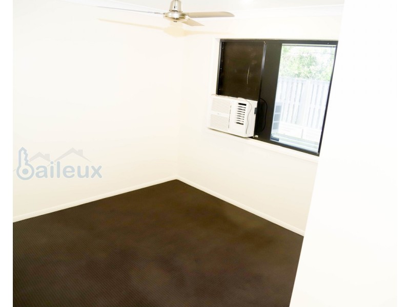 2/36 Hucker Street, Mackay QLD 4740