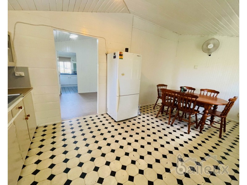 617 Munbura Road, Munbura QLD 4740