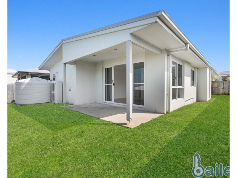 28 Phoenix Crescent, Rural View QLD 4740