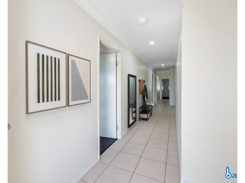 50 Whitehaven Drive, Blacks Beach QLD 4740