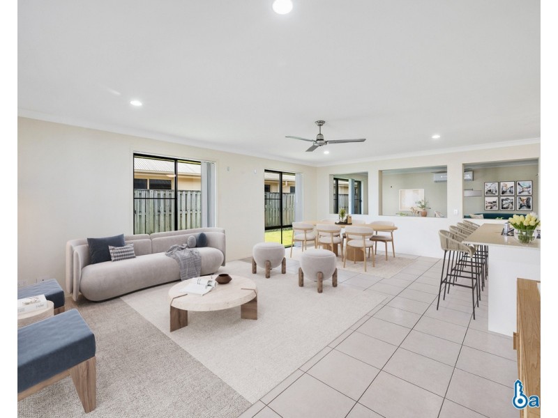 50 Whitehaven Drive, Blacks Beach QLD 4740