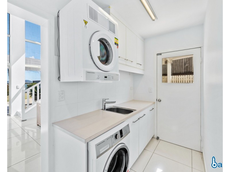 14 Albatross Street, Slade Point QLD 4740