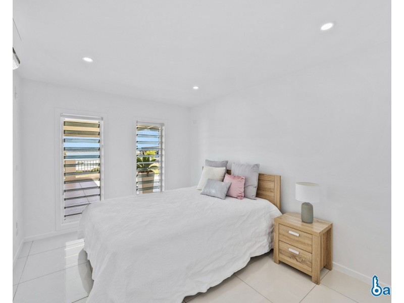 14 Albatross Street, Slade Point QLD 4740
