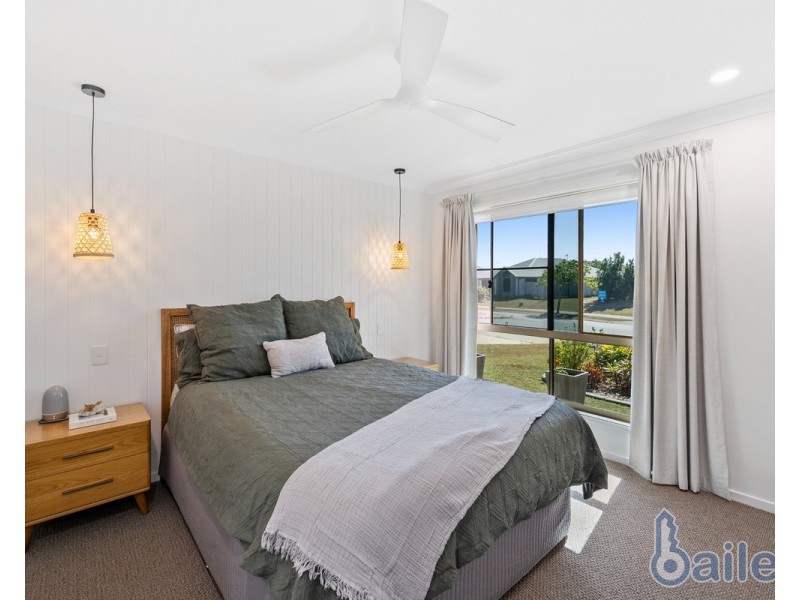 75 Whitehaven Drive, Blacks Beach QLD 4740