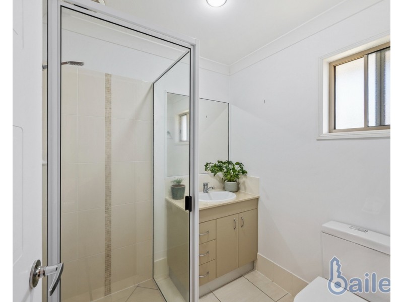 75 Whitehaven Drive, Blacks Beach QLD 4740