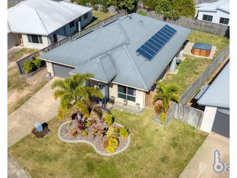 75 Whitehaven Drive, Blacks Beach QLD 4740