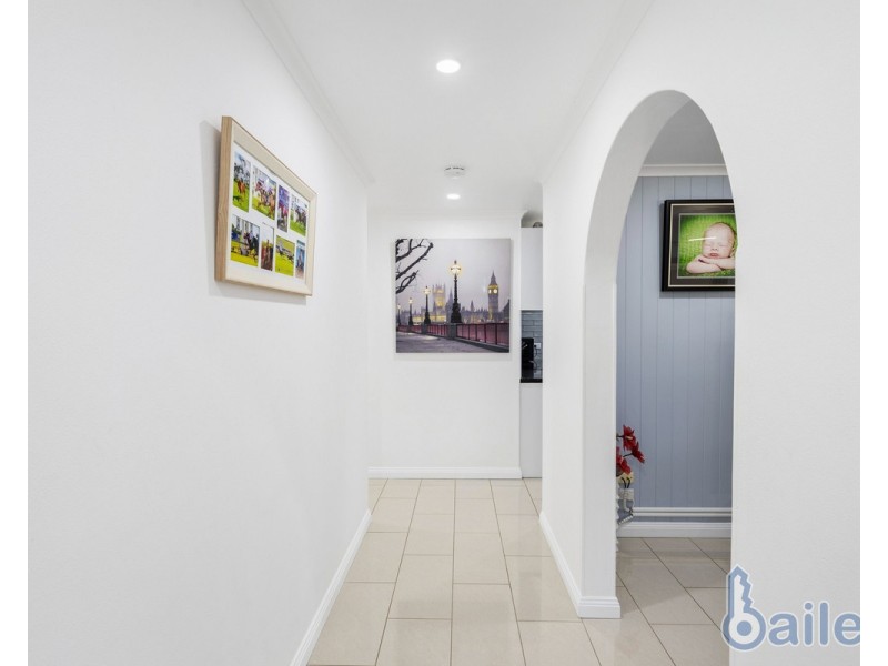 1 Hydranger Court, Beaconsfield QLD 4740