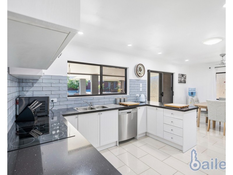 1 Hydranger Court, Beaconsfield QLD 4740