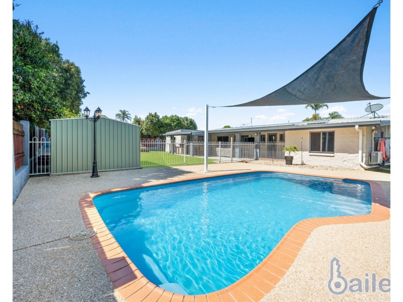 1 Hydranger Court, Beaconsfield QLD 4740