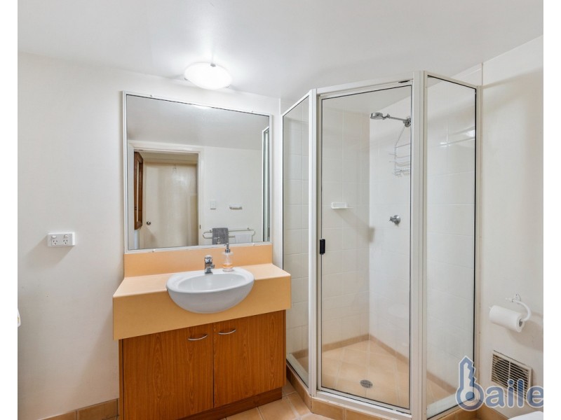 16/2 Beach Road, Dolphin Heads QLD 4740