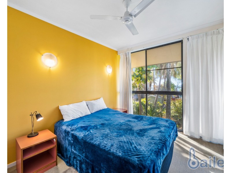 16/2 Beach Road, Dolphin Heads QLD 4740