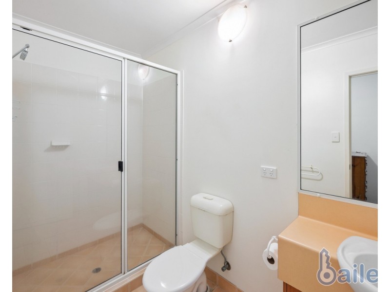 16/2 Beach Road, Dolphin Heads QLD 4740