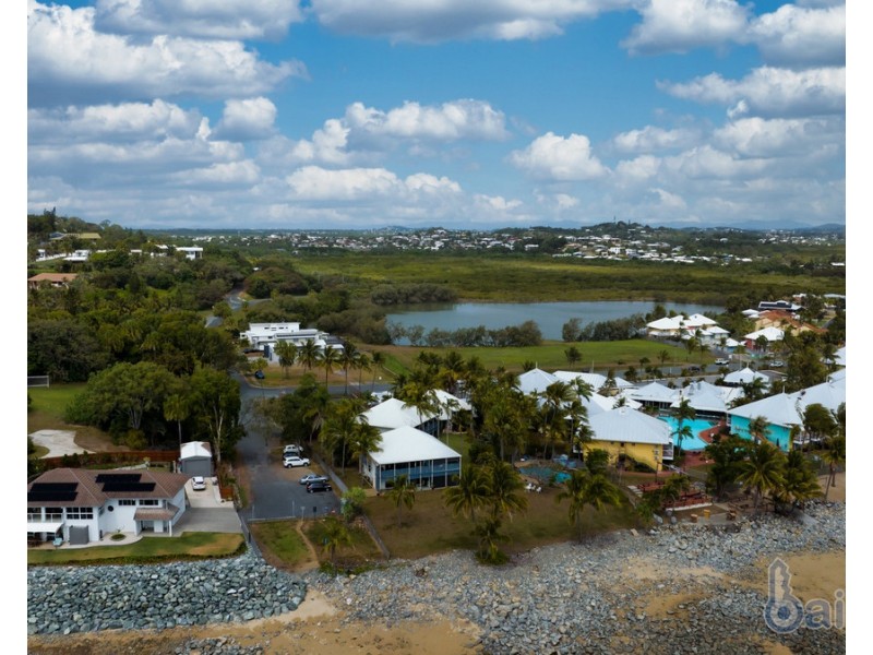 16/2 Beach Road, Dolphin Heads QLD 4740