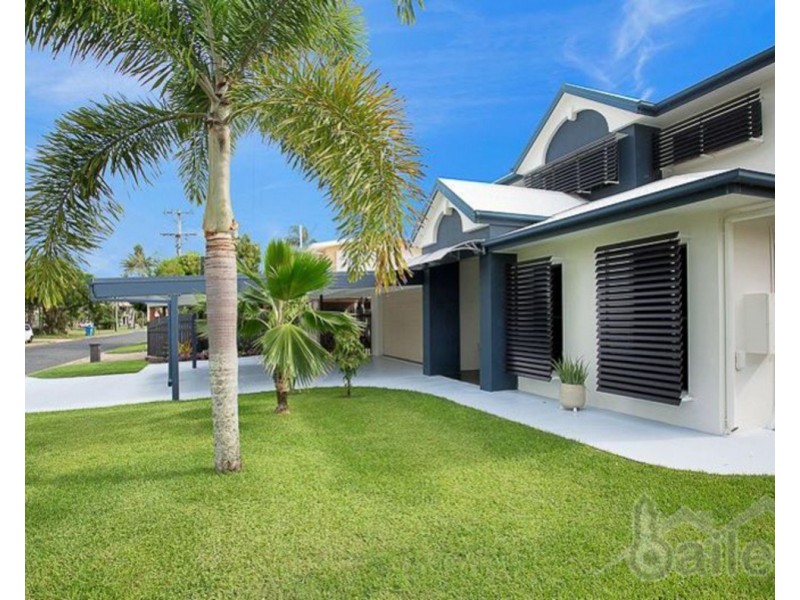 11 Coral Drive, Blacks Beach QLD 4740