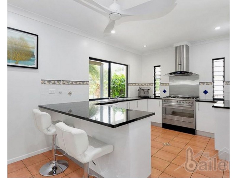 11 Coral Drive, Blacks Beach QLD 4740