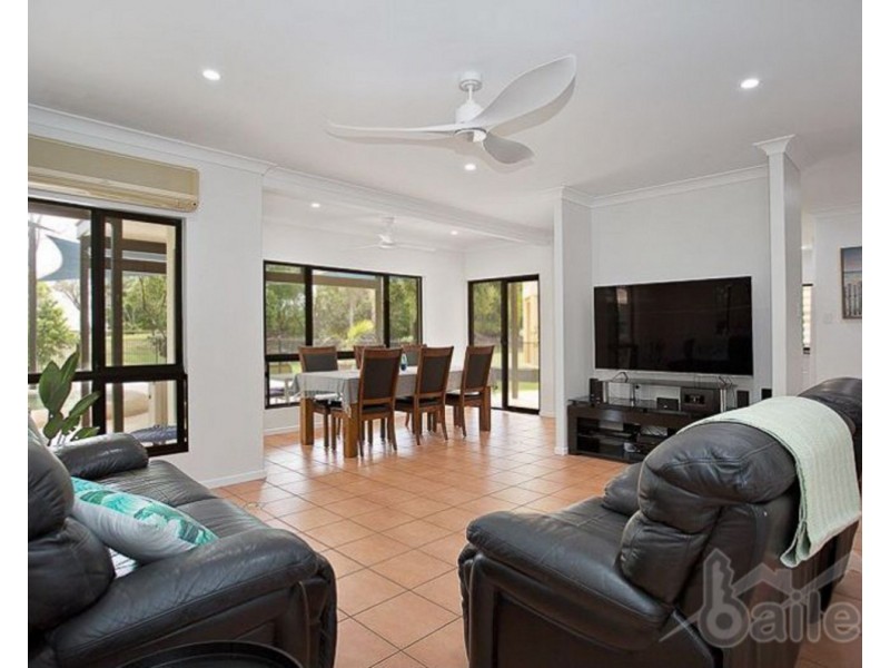 11 Coral Drive, Blacks Beach QLD 4740