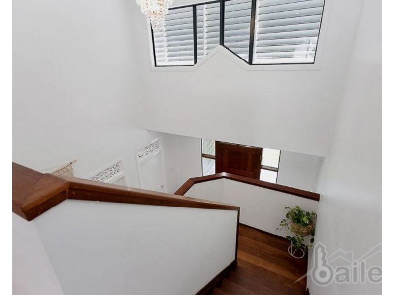 11 Coral Drive, Blacks Beach QLD 4740
