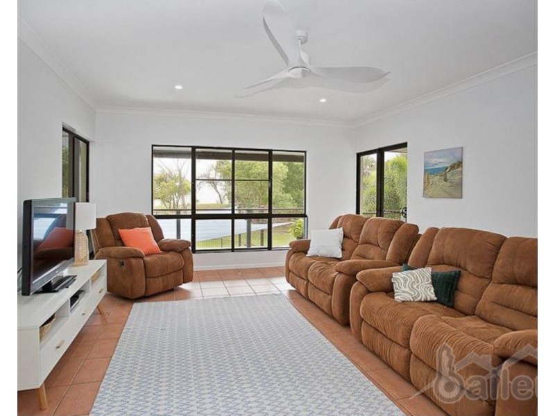 11 Coral Drive, Blacks Beach QLD 4740