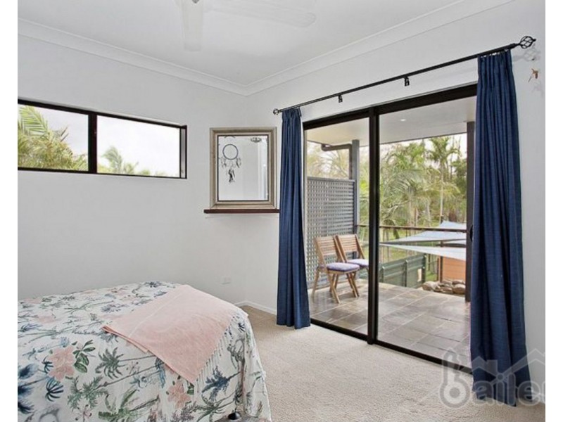 11 Coral Drive, Blacks Beach QLD 4740