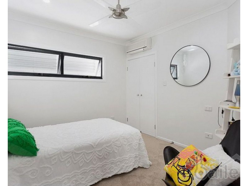 11 Coral Drive, Blacks Beach QLD 4740