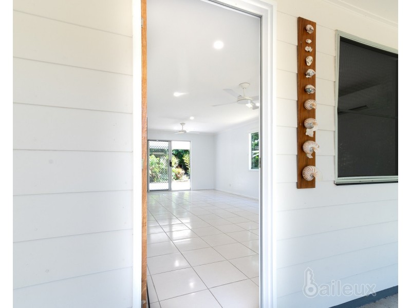 49 Blacks Beach Road, Blacks Beach QLD 4740