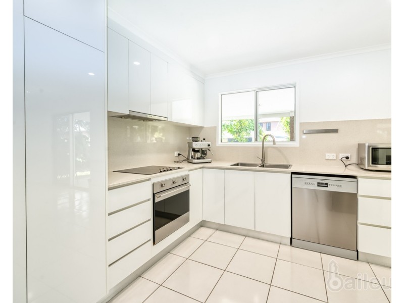 49 Blacks Beach Road, Blacks Beach QLD 4740