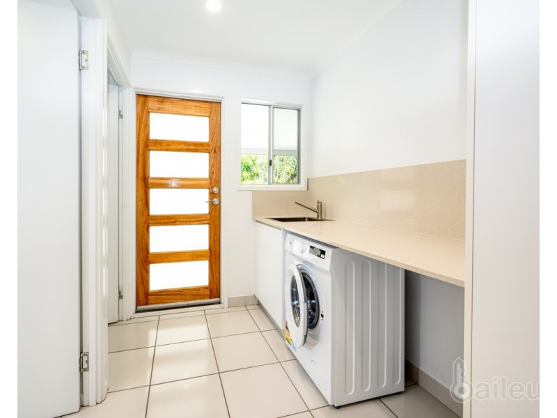 49 Blacks Beach Road, Blacks Beach QLD 4740