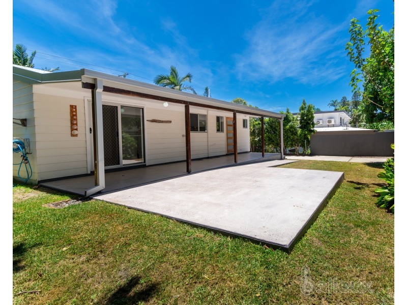 49 Blacks Beach Road, Blacks Beach QLD 4740
