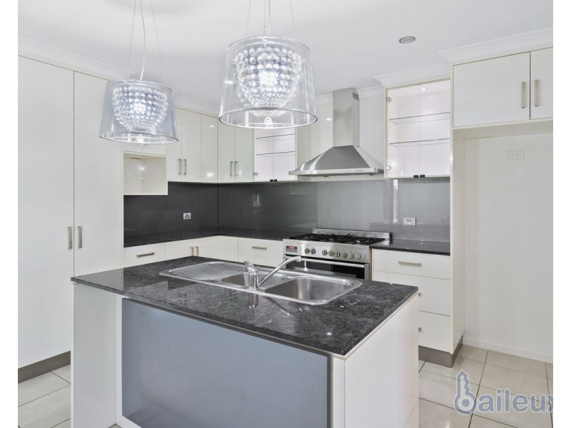 22 Sonoran Street, Rural View QLD 4740