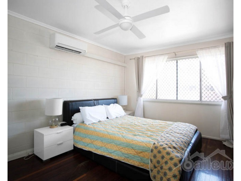 2/341 Alfred Street, Mackay QLD 4740