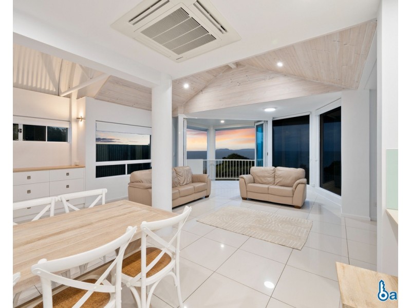 14 Albatross Street, Slade Point QLD 4740