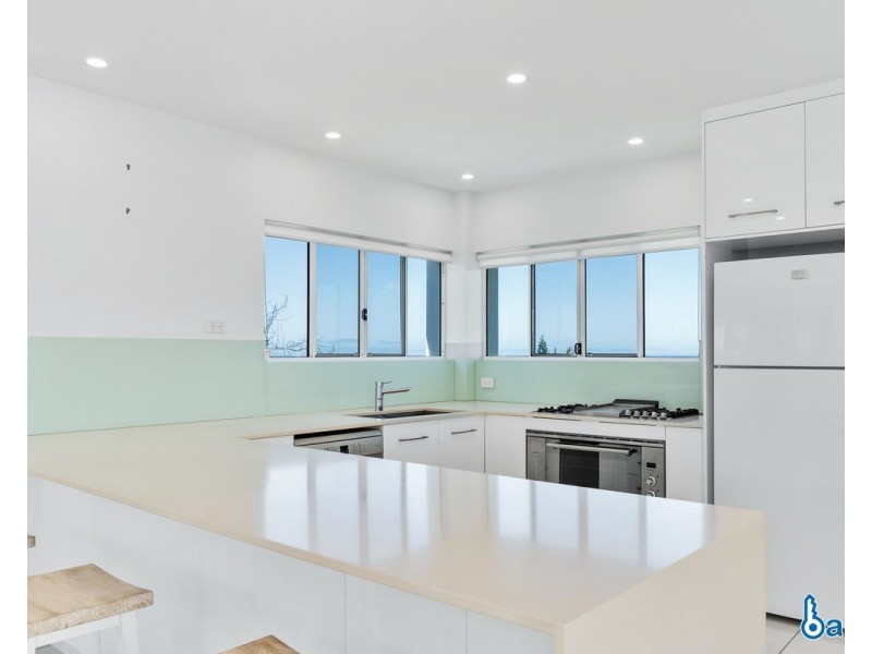 14 Albatross Street, Slade Point QLD 4740