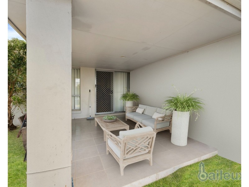 27 Trinity Parade, Blacks Beach QLD 4740