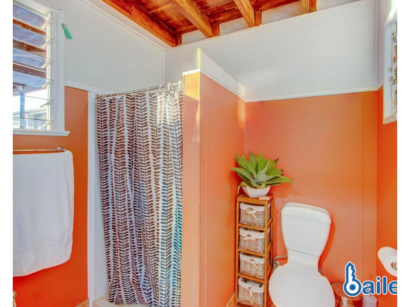 2 Sunset Boulevard, Eimeo QLD 4740