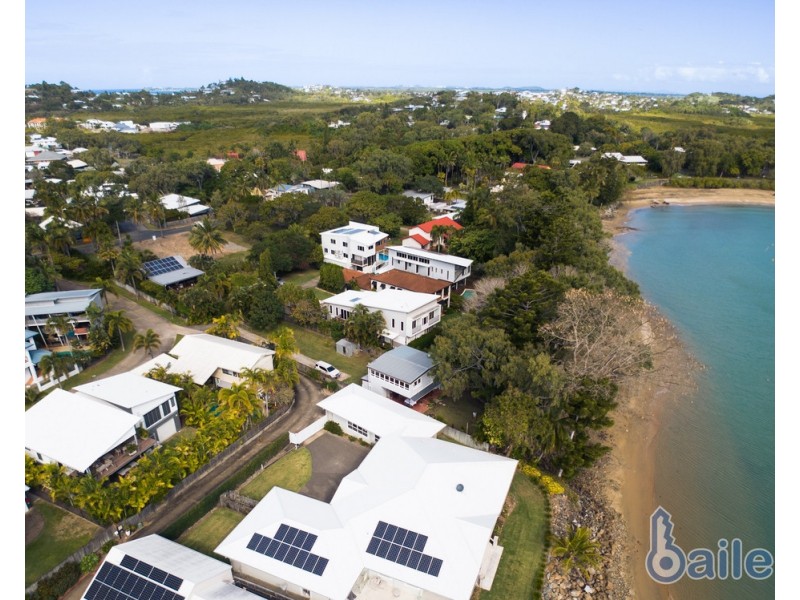 2 Sunset Boulevard, Eimeo QLD 4740
