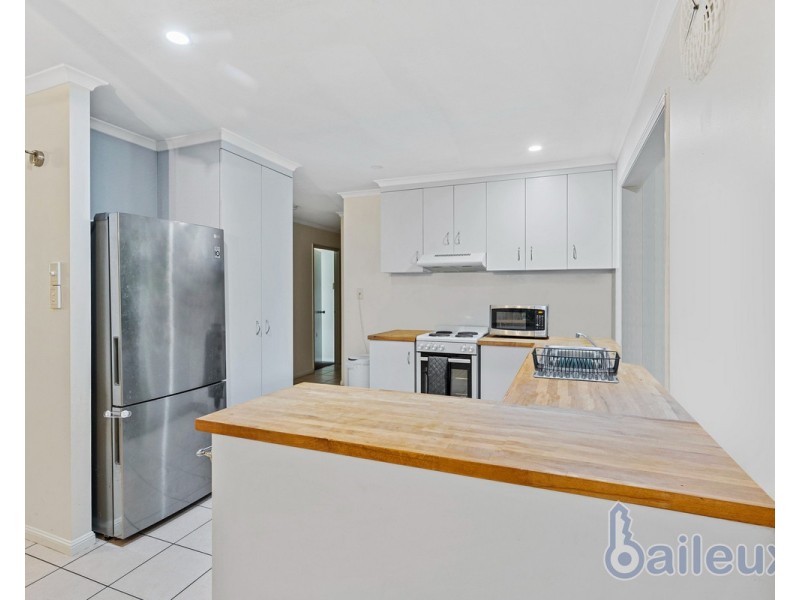 27 Galway Court, Andergrove QLD 4740