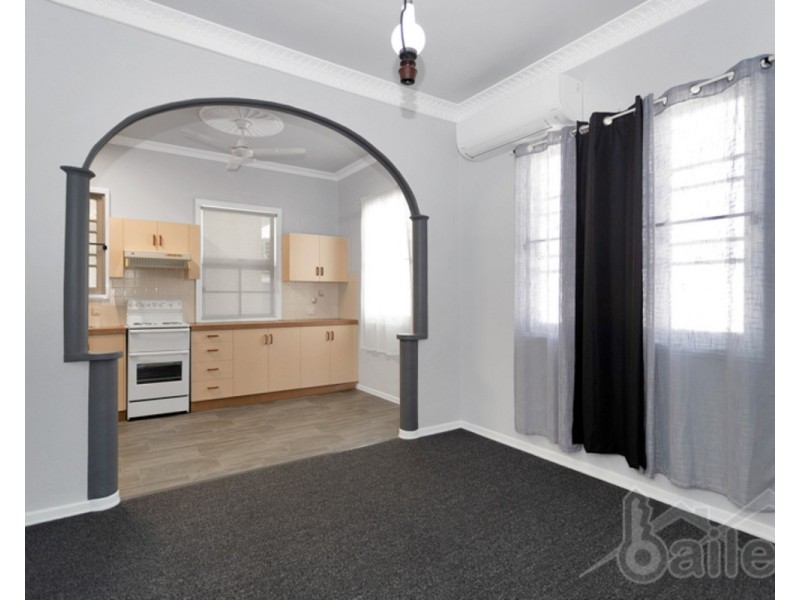 21 Mackenzie Street, West Mackay QLD 4740