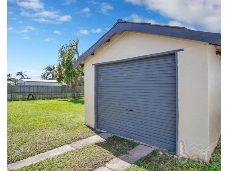 21 Mackenzie Street, West Mackay QLD 4740