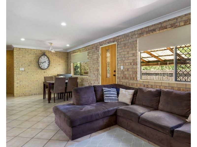 11 Dugong Drive, Andergrove QLD 4740