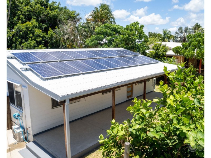 49 Blacks Beach Road, Blacks Beach QLD 4740