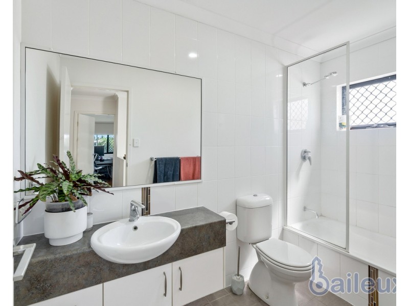 1/1a Piccolo Street, North Mackay QLD 4740