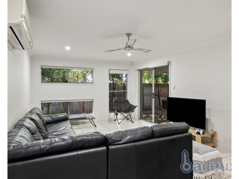 11 Place Avenue, Sarina QLD 4737