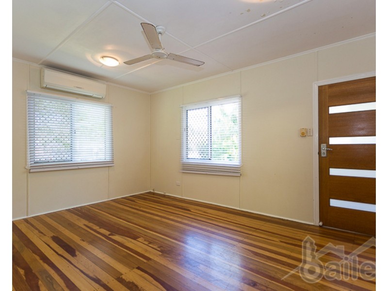 10 McKenny Street, South Mackay QLD 4740