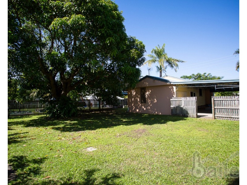 10 McKenny Street, South Mackay QLD 4740
