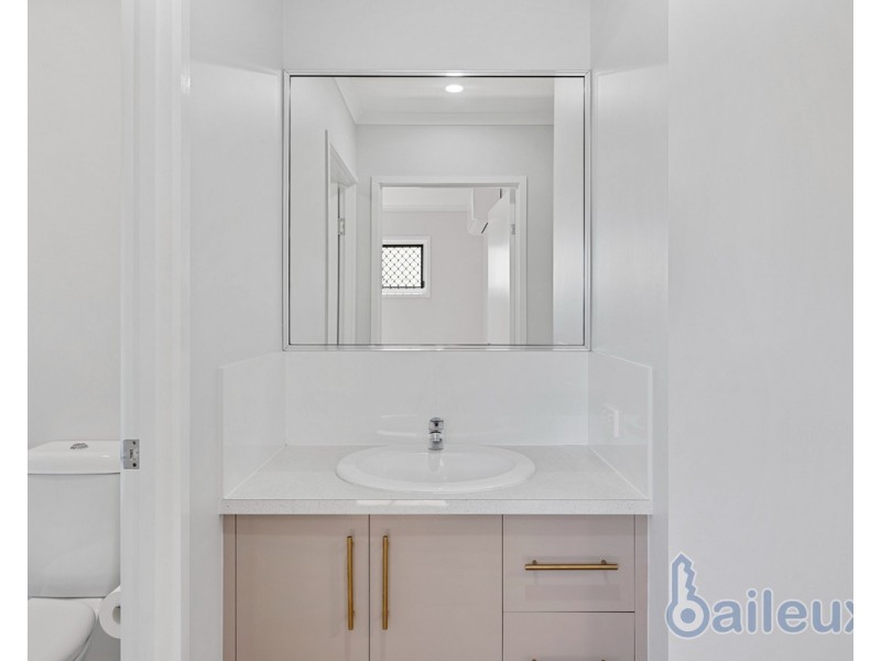 2/18 Margaret Street, Mackay QLD 4740