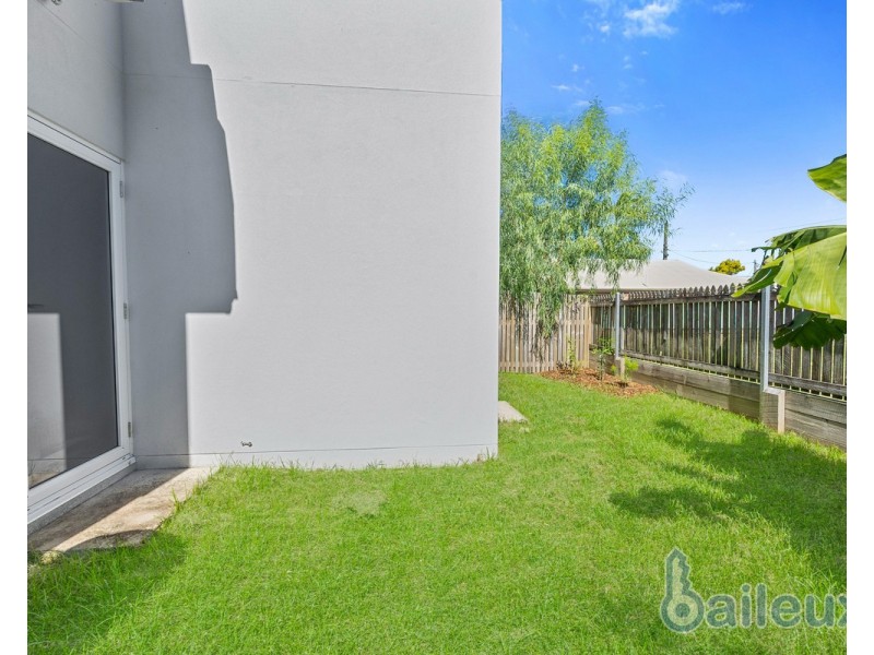 2/18 Margaret Street, Mackay QLD 4740