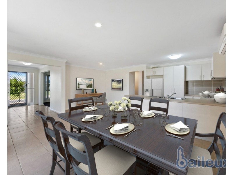 2 Highcrest Court, Bucasia QLD 4750