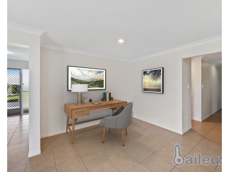 2 Highcrest Court, Bucasia QLD 4750