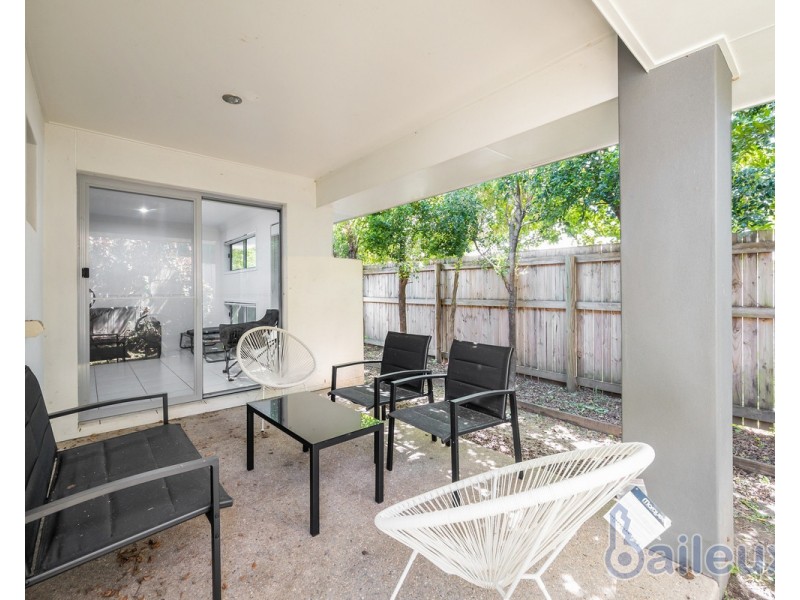 3/11 Place Avenue, Sarina Beach QLD 4737